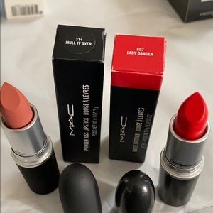 Mac Lipstick Lot of 2 sold out🎀🎀🎀